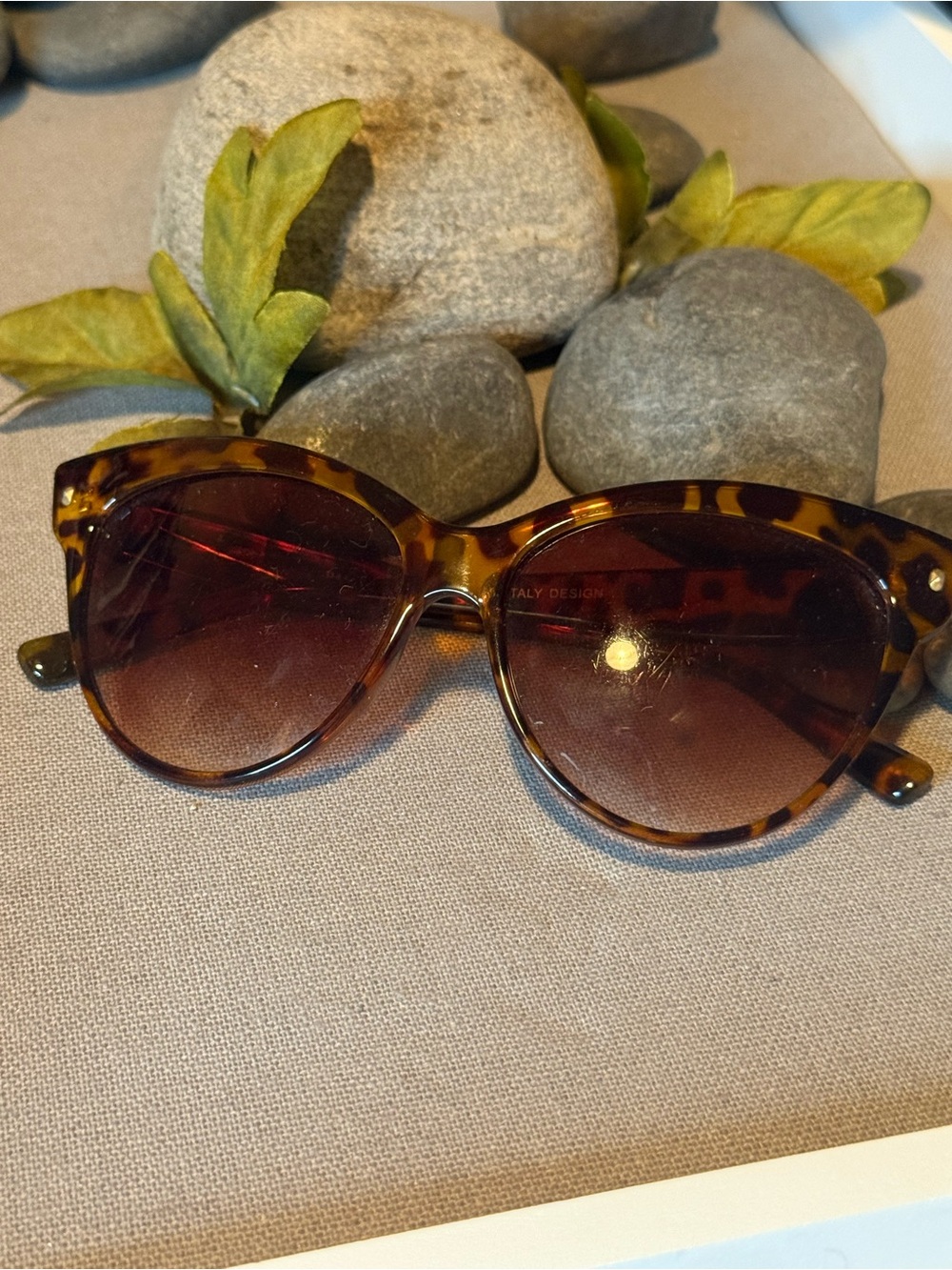 Cat-Eye Women’s Sunglasses - Brown Lens